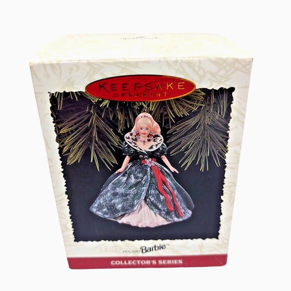 Vintage 1995 Hallmark Keepsake Ornament Holiday Barbie #3 Series - QX15057 - Picture 6 of 9